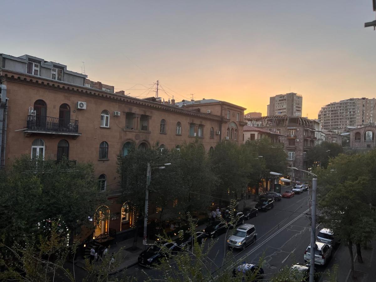 Tumanyan Apartments 예레반 외부 사진